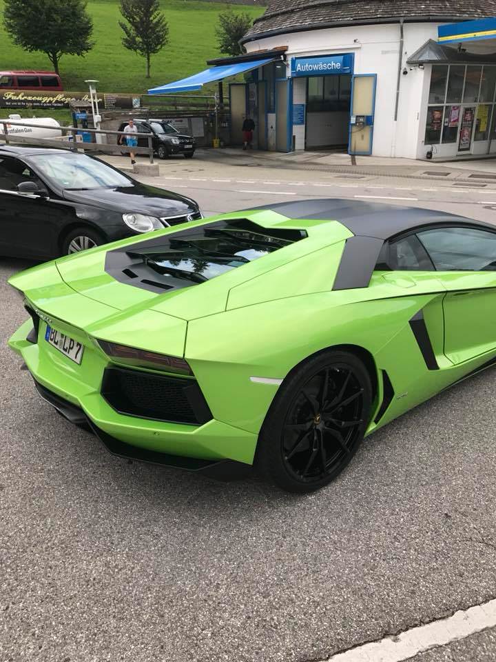 lambo gruen01